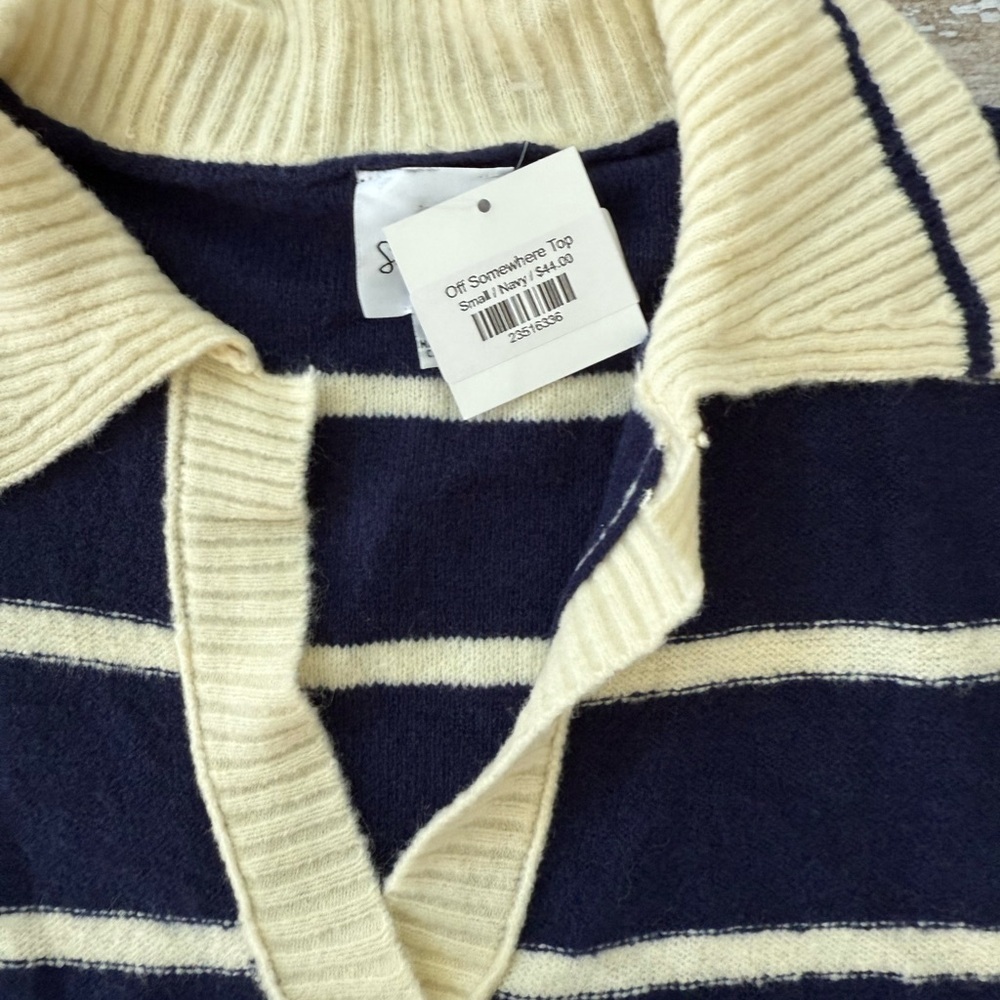 BNWT Navy and Cream Striped Sweater - Picture 2 of 6